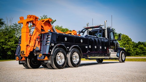 Big Rig Tow Truck